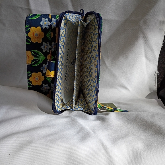 Wallet - Picture 2 of 4